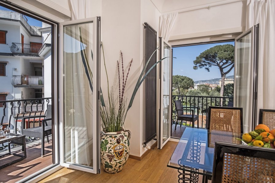Apartment to rent in Sorrento, Italy with shared pool 112607