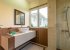 Privat bath in each bedroom