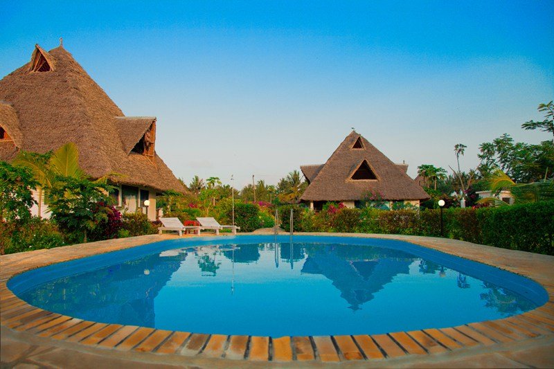 Villa to rent in diani beach, Kenya with private pool 117846
