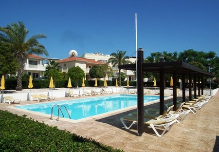 Villa in Pervolia, Cyprus