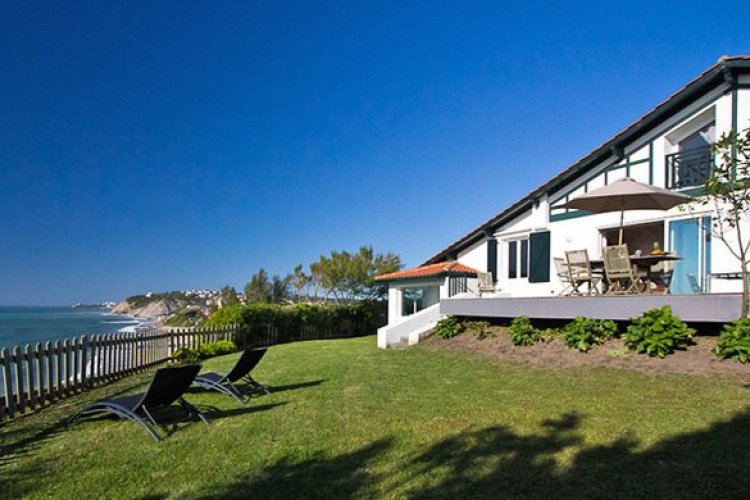 Villa to rent in Bidart, France near beach 123840