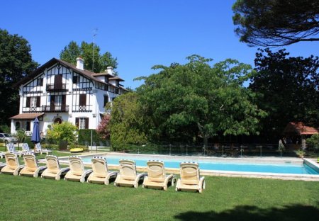 Villa in Soustons Est, France