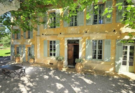 Villa in La Motte, the South of France