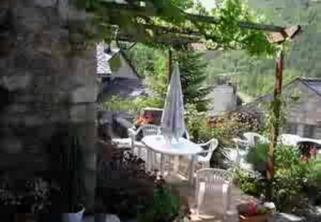 Gite in Nant, the South of France: Our terrace under the vine