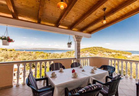 Apartment in Kukljica, Croatia