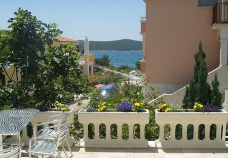 Apartment in Žaborić, Croatia