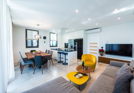 Penthouse Apartment in Lapad, Croatia