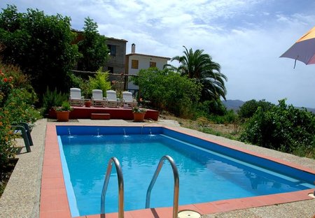 Apartment in Válor, Spain: Pool
