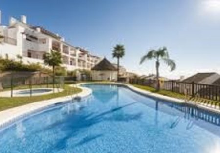 Apartment in La Alcaidesa, Spain