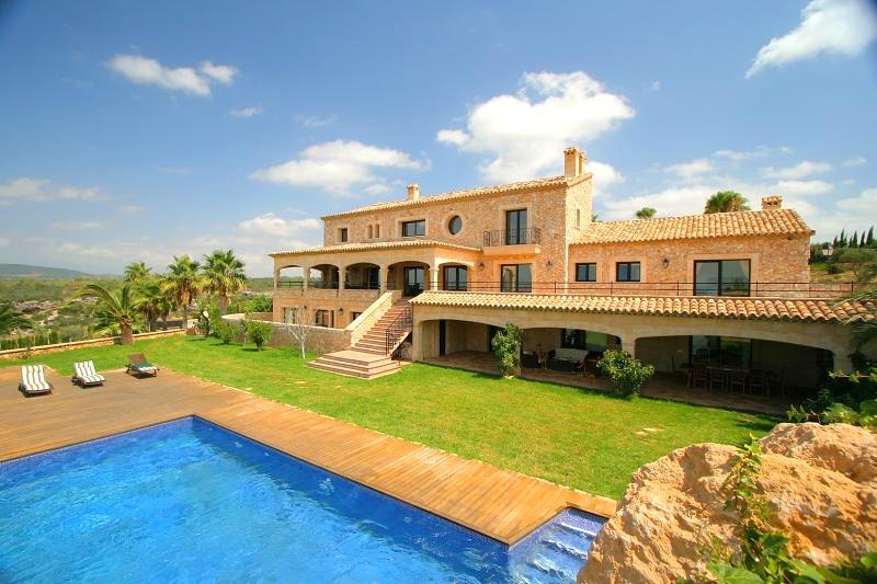Villa to rent in Palma de Majorca, Majorca with private pool 180065