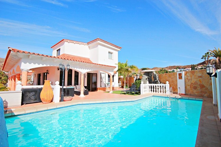 Villa to rent in Pueblo de Tauro, Gran Canaria with private pool 180264