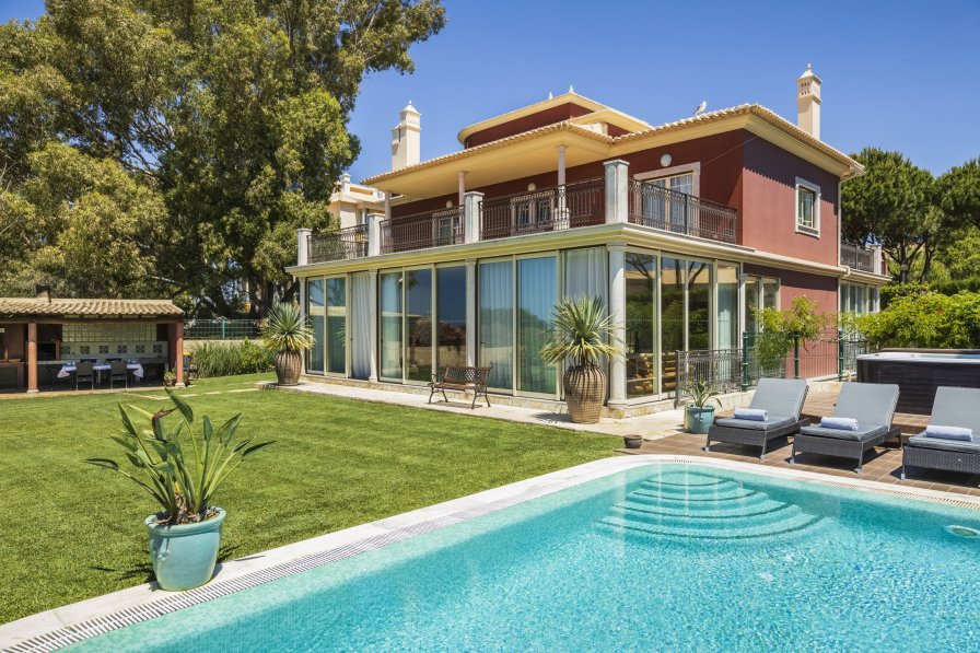 Villa in Portugal, Praia da Oura