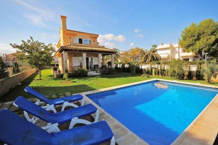 Villa to rent in Puerto Pollensa, Majorca with private pool 181342