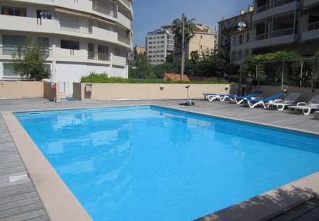 Studio Apartment in Le Vieux Port-Les Iles, the South of France