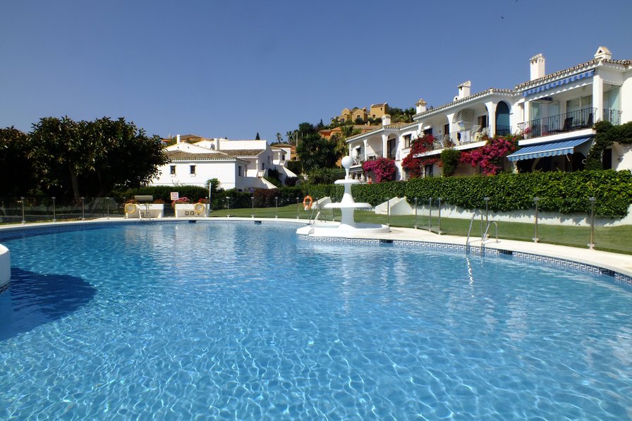 Apartment to rent in EsteponaCancelada, Spain with pool 183060