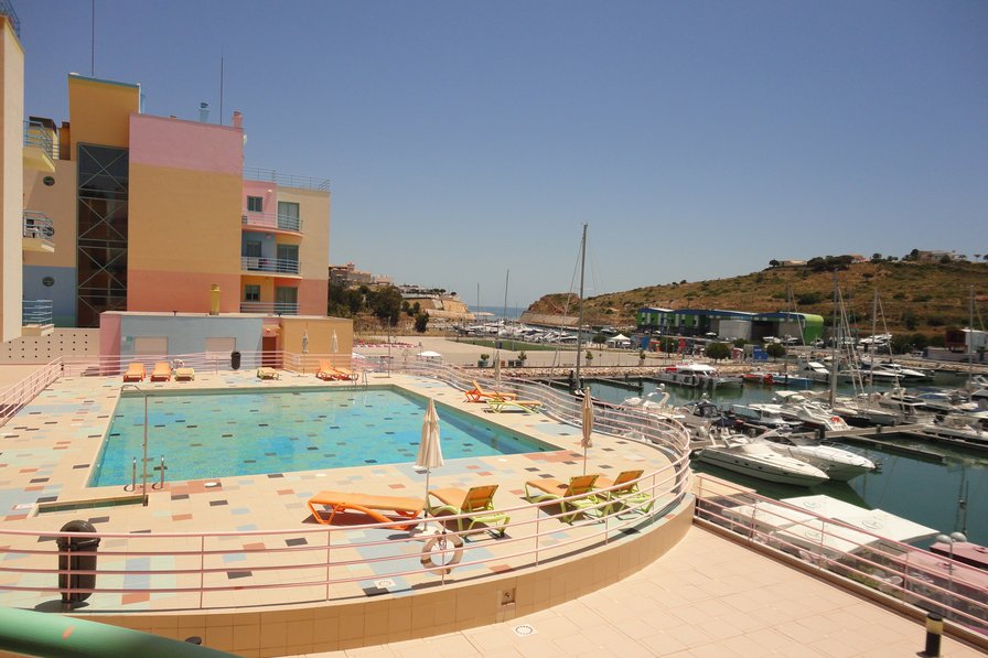 Apartment to rent in Albufeira, Algarve with shared pool 184063
