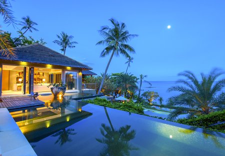 Villa in Chaweng, Koh Samui: External area of master bedroom at Villa 2 of Sangsuri private resort..