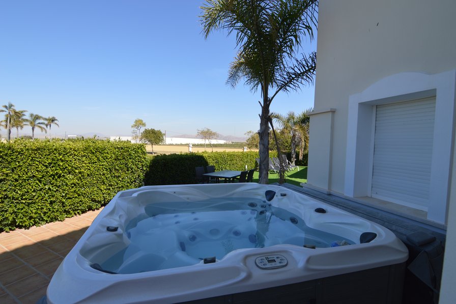 Villa to rent in Mar Menor Golf Resort, Spain with private pool 185051