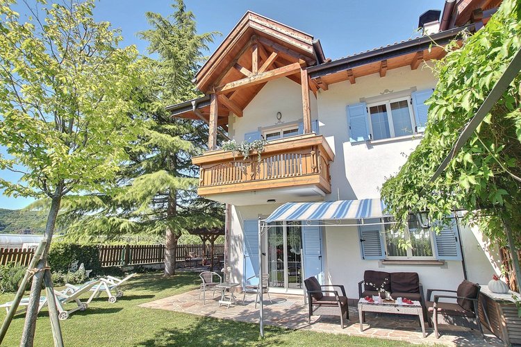 Villa to rent in Bolzano, Italy 185111