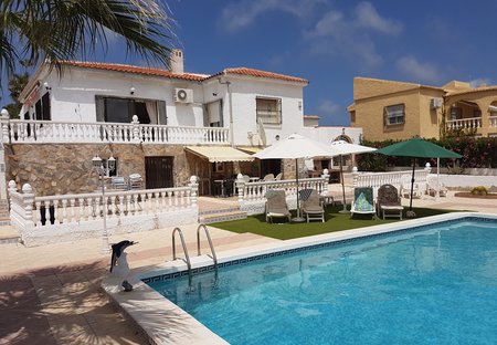 Villa in El Chaparral, Spain