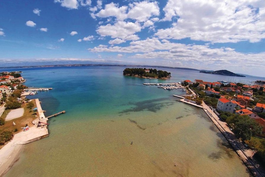 Apartment to rent in Preko, Croatia near beach 186799