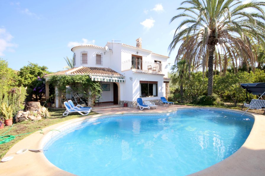 Villa to rent in Jávea, Spain with private pool 186975