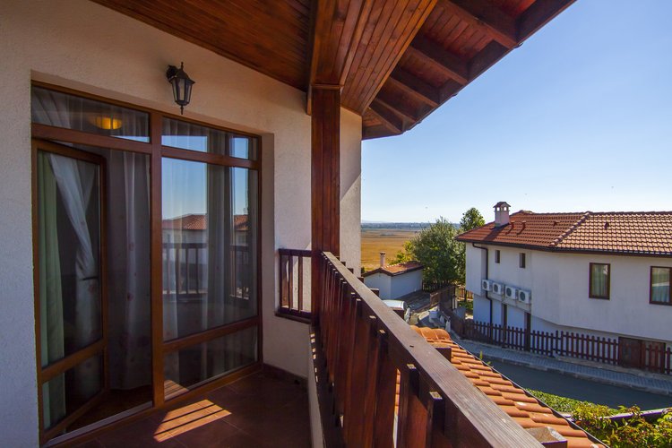 Villa to rent in Kableshkovo, Bulgaria with private pool 189073