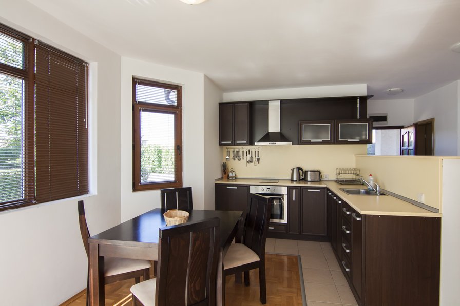 Villa to rent in Kableshkovo, Bulgaria with private pool 189073