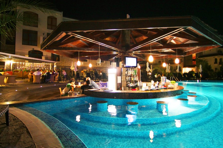 Villa to rent in Kableshkovo, Bulgaria with private pool 189073