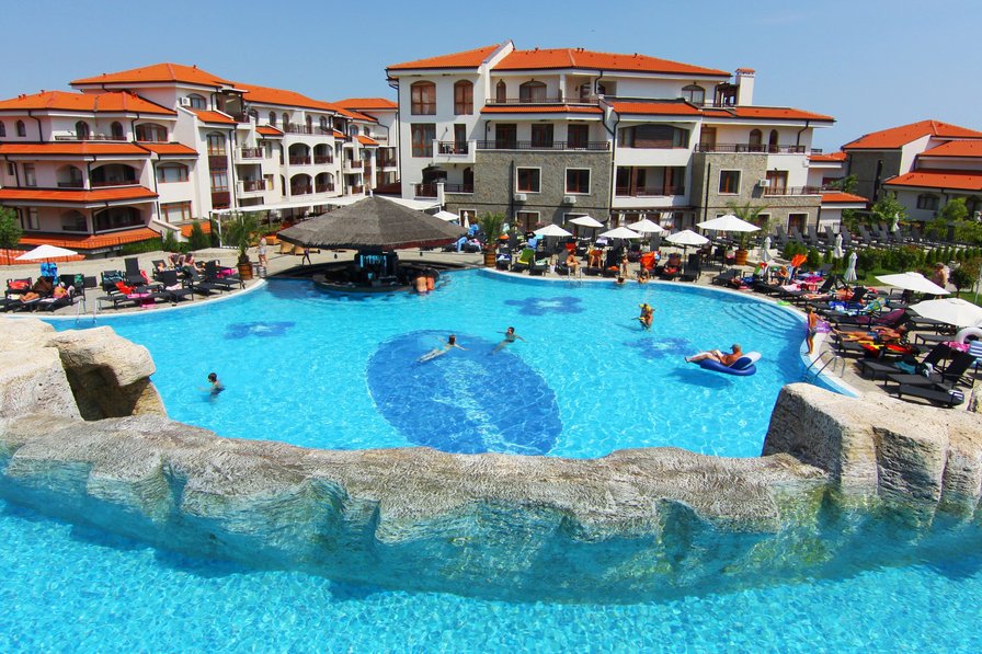 Villa to rent in Kableshkovo, Bulgaria with private pool 189073