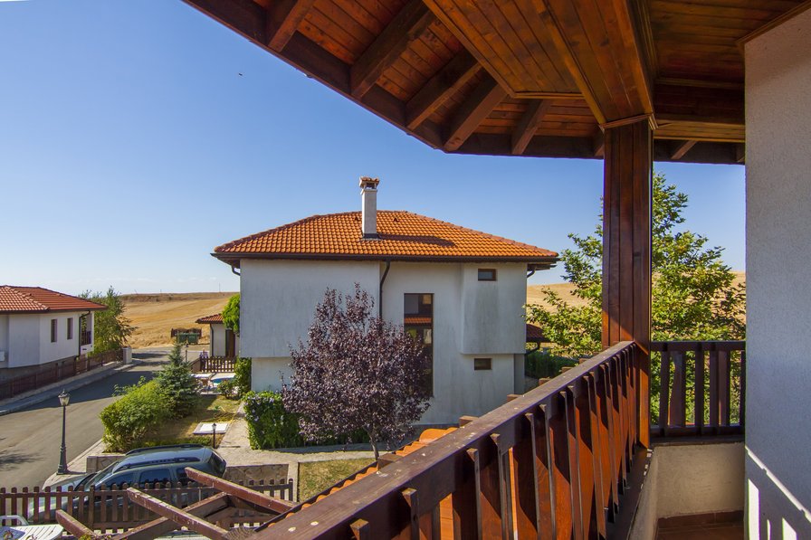 Villa to rent in Kableshkovo, Bulgaria with private pool 189073