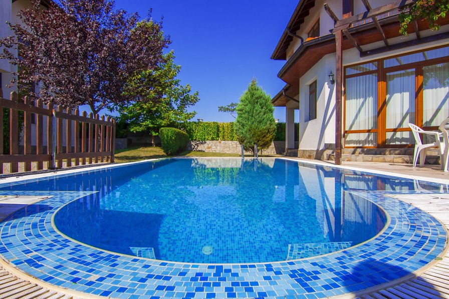 Villa to rent in Kableshkovo, Bulgaria with private pool 189073