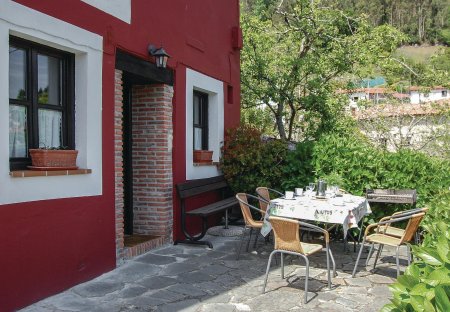 Villa in Tresgrandas, Spain