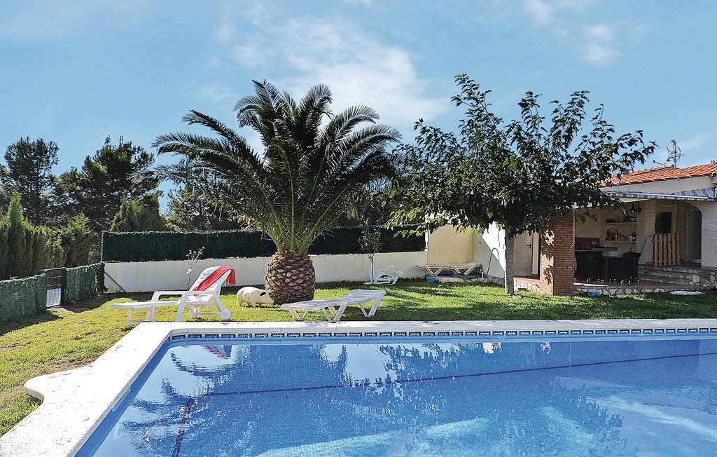 Picture of villa