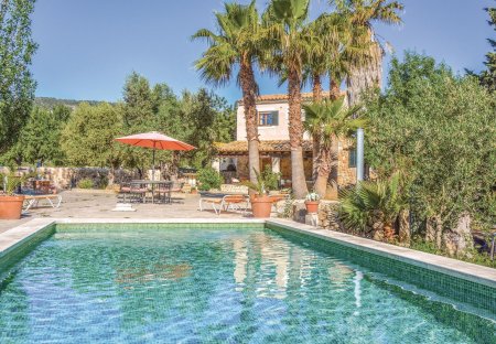 Villa in Alaró, Majorca