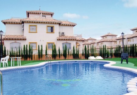 Villa in La Cuerda y Lomas de Cabo Roig, Spain