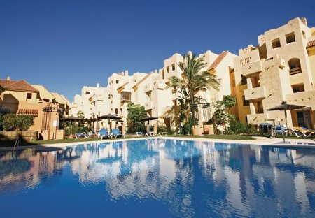 Apartment in La Duquesa Golf & Country Club, Spain