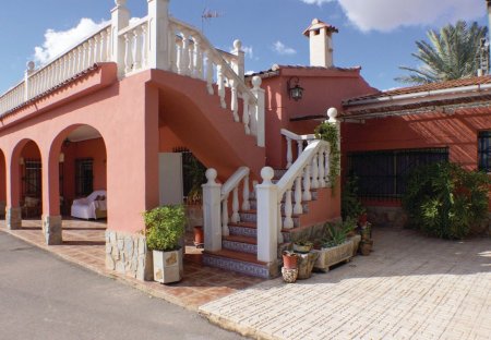 Villa in Crevillent, Spain