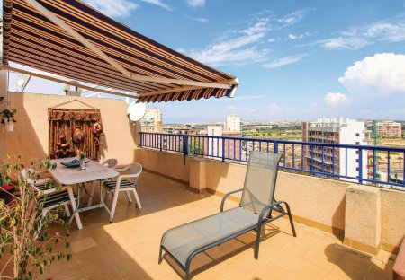 Apartment in Guardamar del Segura, Spain