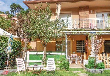 Apartment in Santa Susanna, Spain