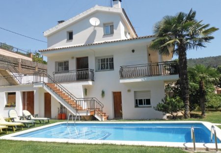 Villa in Sant Cebrià de Vallalta, Spain