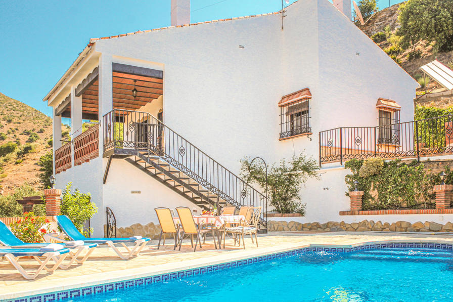 Villa to rent in Álora, Spain with swimming pool 191383