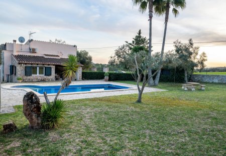 Villa in Sineu, Majorca