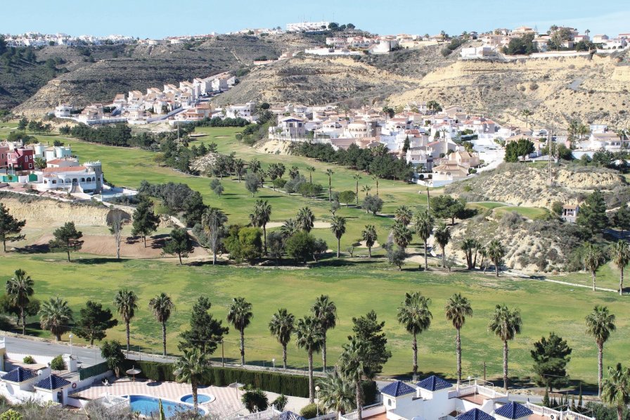 Villa to rent in Ciudad Quesada,