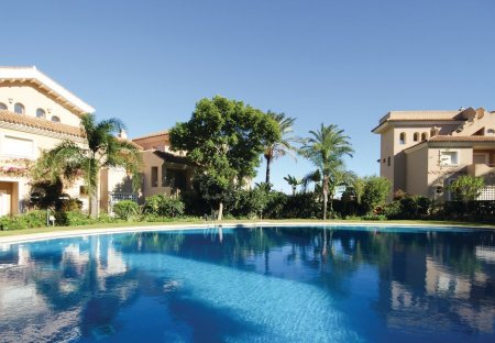 Villa in La Duquesa Golf & Country Club, Spain
