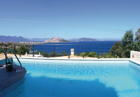 Villa in Aegina, Greece: OLYMPUS DIGITAL CAMERA
