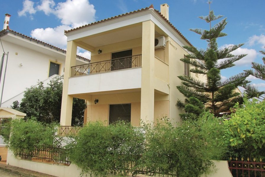 Apartment to rent in Aegina, Greece 192526