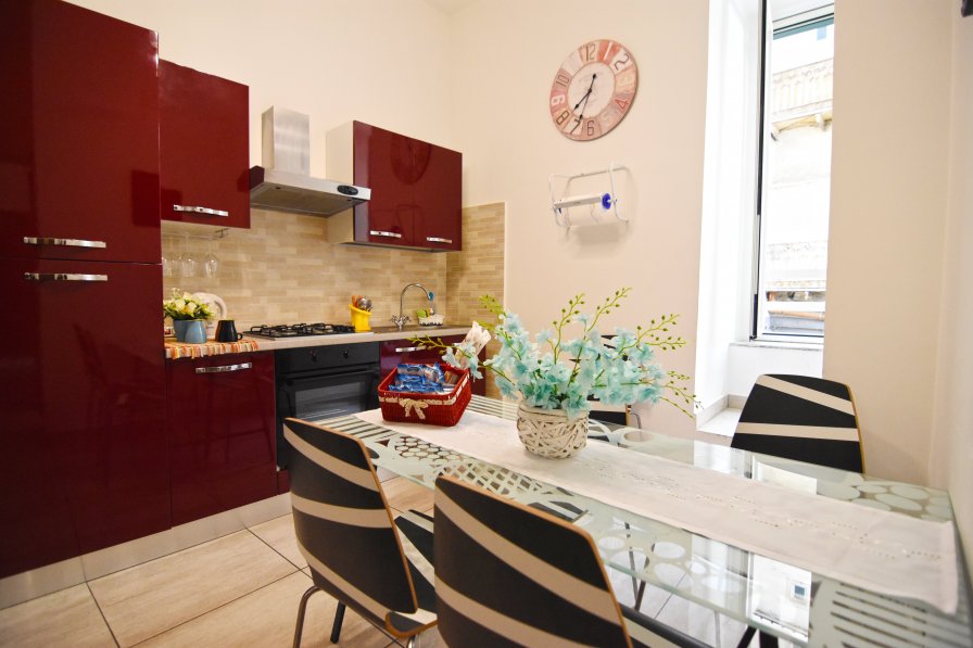 Apartment to rent in Naples, Italy near beach 192565