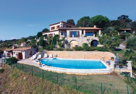Villa in Le Grand Duc-Minelle, the South of France