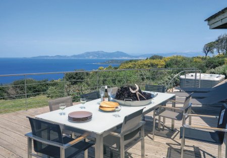 Villa in Coti-Chiavari, Corsica